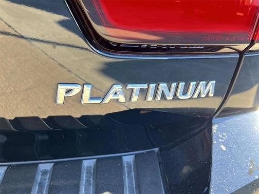 2024 Nissan Armada Platinum 2WD