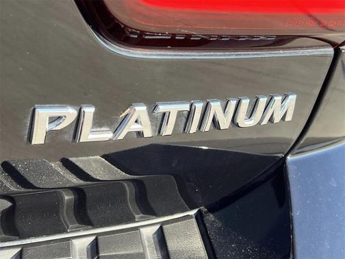 2024 Nissan Armada Platinum 2WD