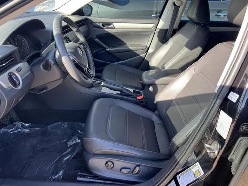 2021 Volkswagen Passat 2.0T SE