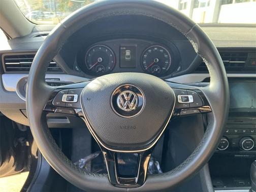 2021 Volkswagen Passat 2.0T SE