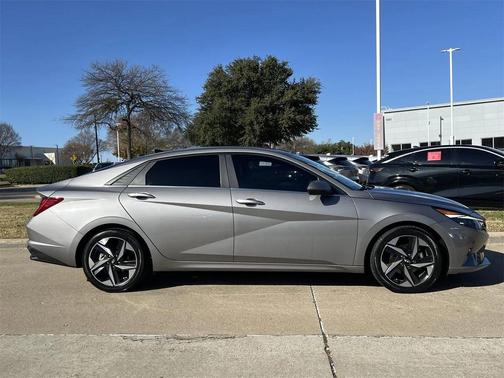 2023 Hyundai ELANTRA HEV Limited