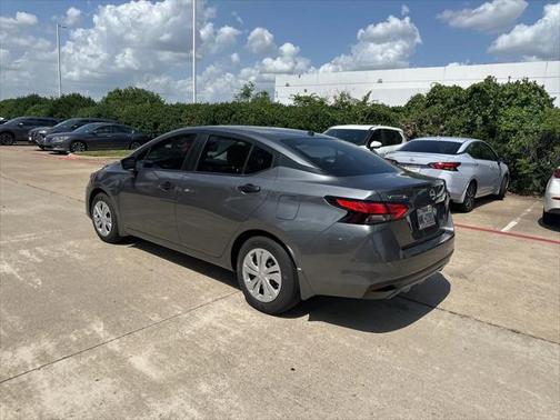 2025 Nissan Versa 1.6 S