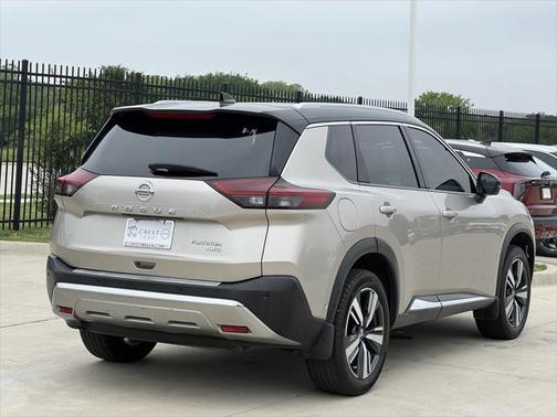2021 Nissan Rogue Platinum
