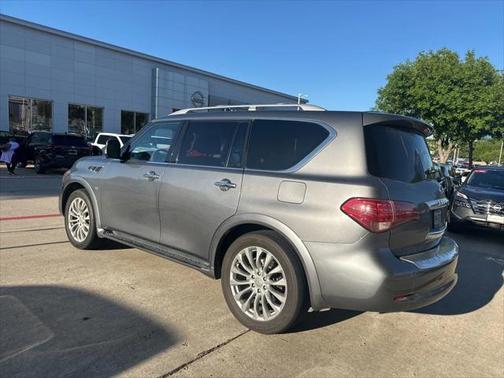 2016 INFINITI QX80 Base