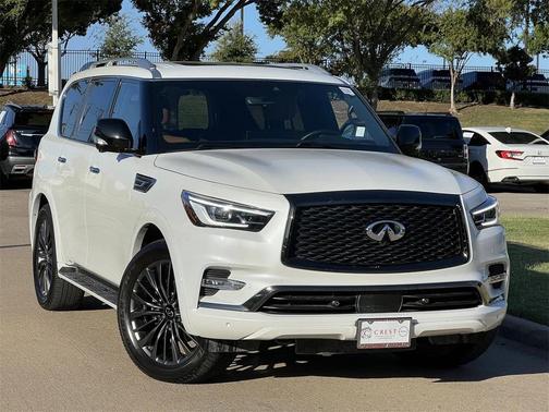 2024 INFINITI QX80 SENSORY AWD