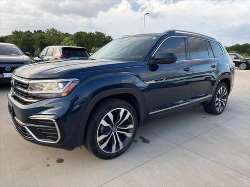 2022 Volkswagen Atlas 3.6L SEL Premium