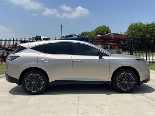 2025 Nissan Murano Platinum