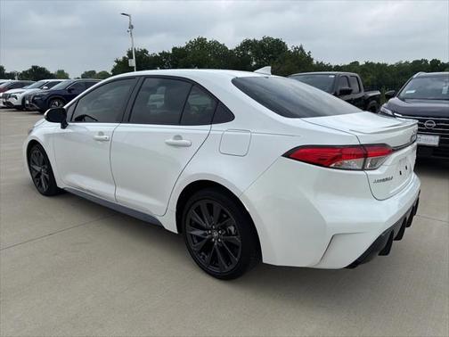 2024 Toyota Corolla Hybrid SE