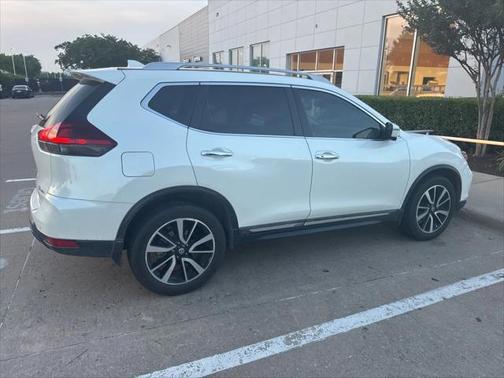 2020 Nissan Rogue SL