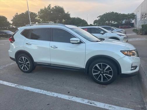 2020 Nissan Rogue SL