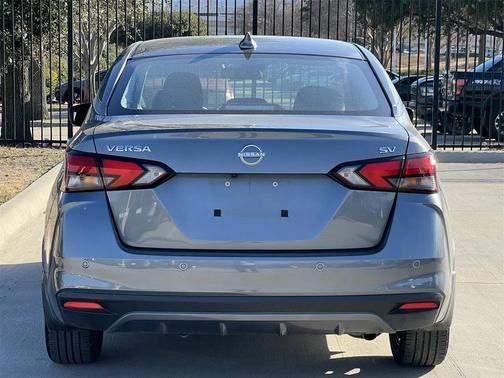 2024 Nissan Versa 1.6 SV