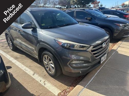 2016 Hyundai TUCSON SE