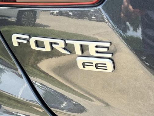 2023 Kia Forte LX