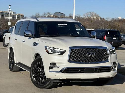 2022 INFINITI QX80 SENSORY