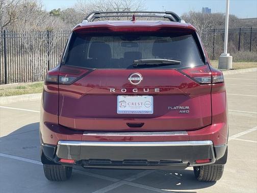 2025 Nissan Rogue Platinum