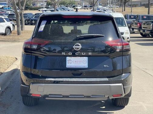 2025 Nissan Rogue SL