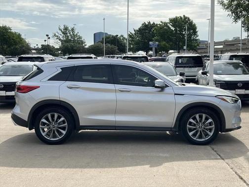 2021 INFINITI QX50 LUXE