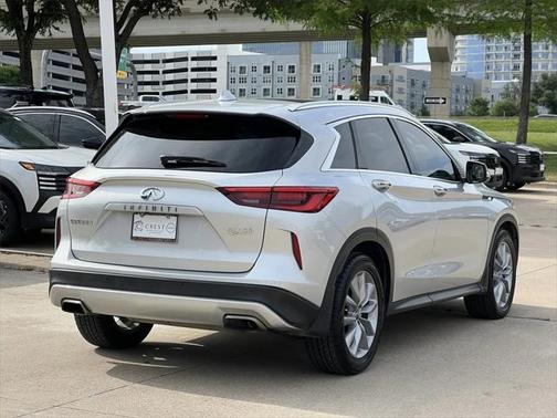 2021 INFINITI QX50 LUXE