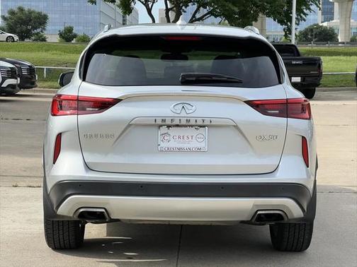 2021 INFINITI QX50 LUXE