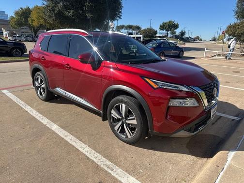2022 Nissan Rogue SL