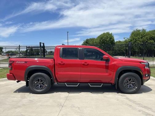 2025 Nissan Frontier PRO-X