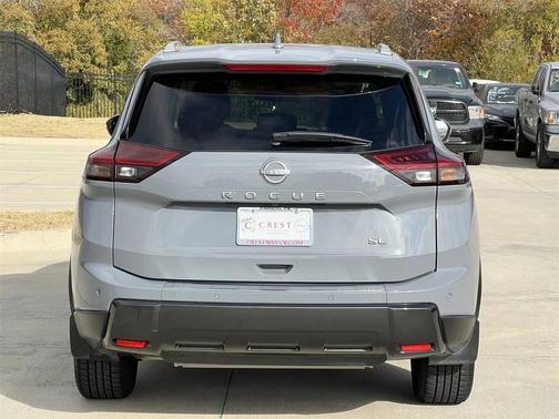 2024 Nissan Rogue SL