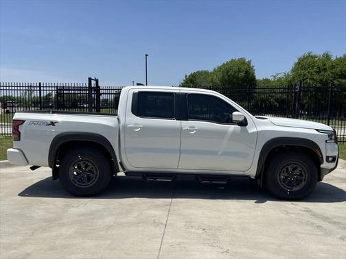 2025 Nissan Frontier PRO-X