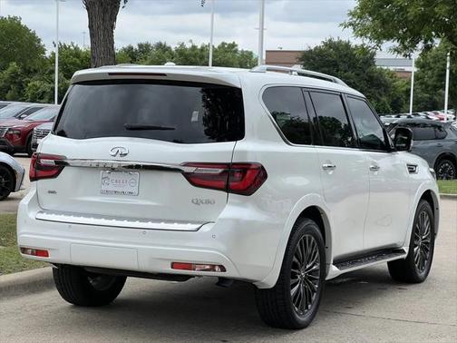 2024 INFINITI QX80 SENSORY AWD