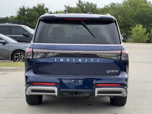 2025 INFINITI QX80 SENSORY AWD