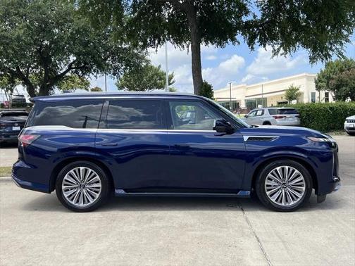 2025 INFINITI QX80 SENSORY AWD