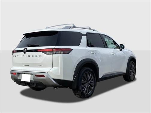 2025 Nissan Pathfinder SL FWD
