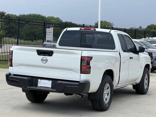 2025 Nissan Frontier S