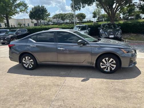 2025 Nissan Altima S FWD