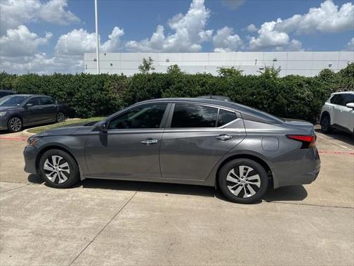 2025 Nissan Altima S FWD