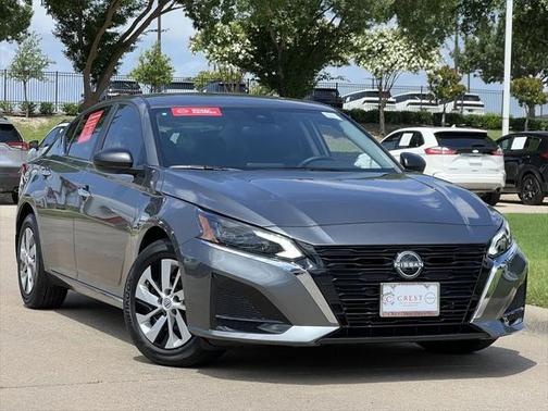 2025 Nissan Altima S FWD