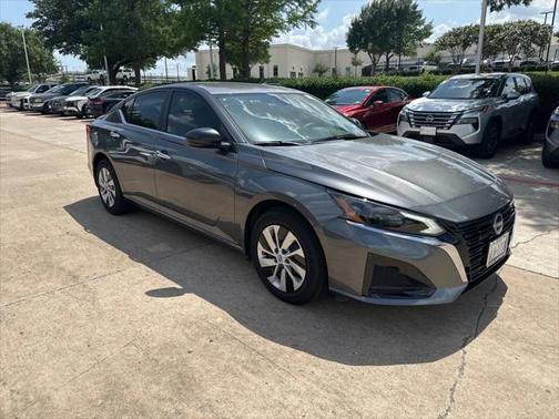 2025 Nissan Altima S FWD