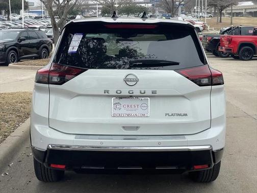 2025 Nissan Rogue Platinum