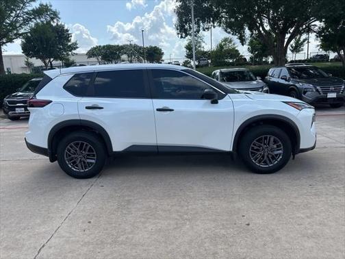 2025 Nissan Rogue S