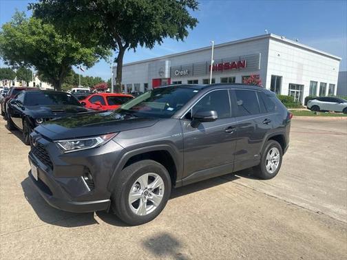 2021 Toyota RAV4 Hybrid XLE
