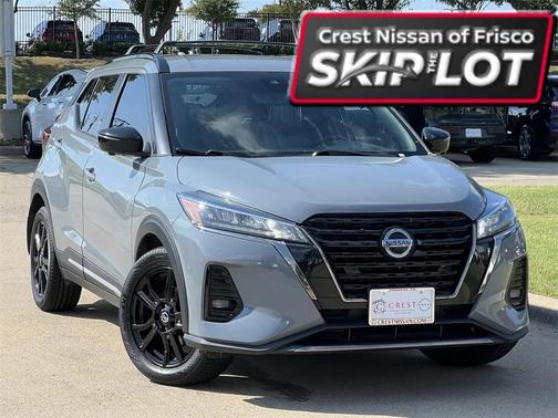2021 Nissan Kicks SR