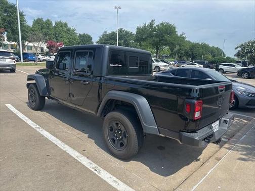 2024 Jeep Gladiator Sport