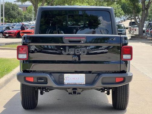 2024 Jeep Gladiator Sport