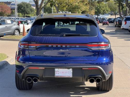 2023 Porsche Macan T