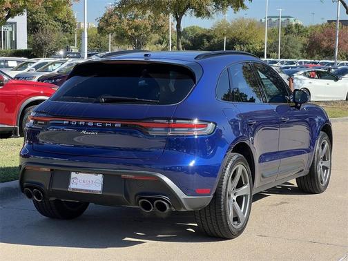 2023 Porsche Macan T