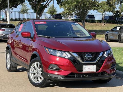 2022 Nissan Rogue Sport S
