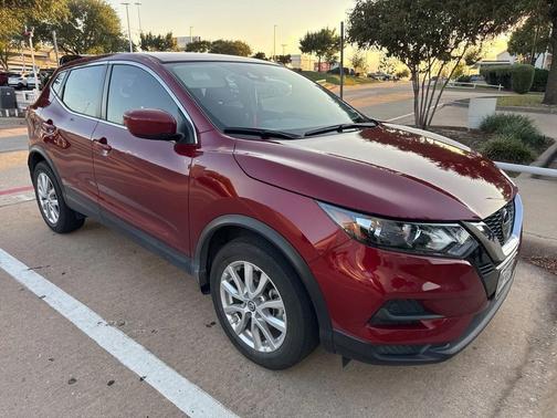 2022 Nissan Rogue Sport S