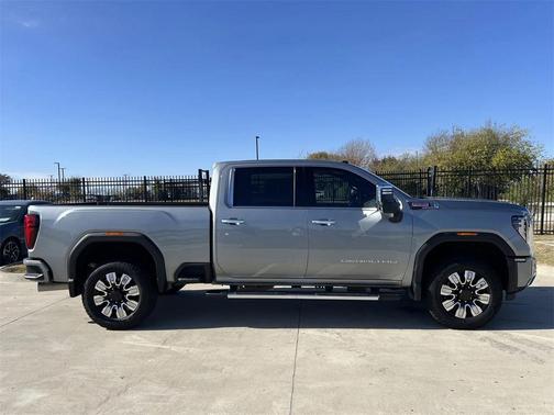 2025 GMC Sierra 2500 Denali