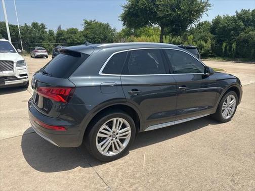 2019 Audi Q5 2.0T Prestige