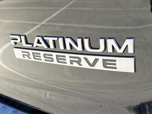 2025 Nissan Armada Platinum Reserve 4WD