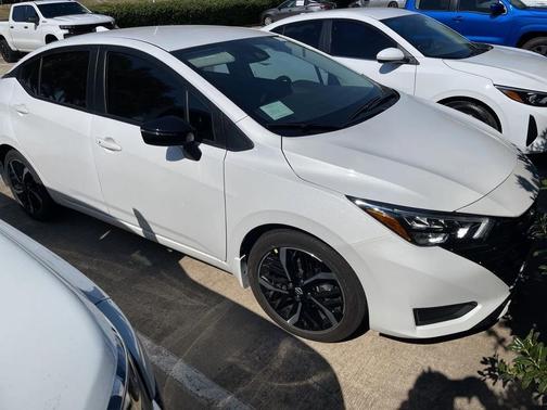 2025 Nissan Versa 1.6 S